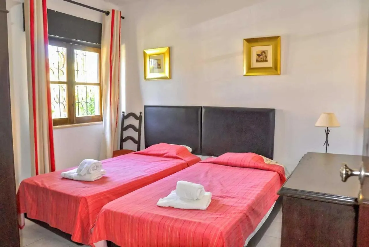 Pinhal Two Villa Vilamoura